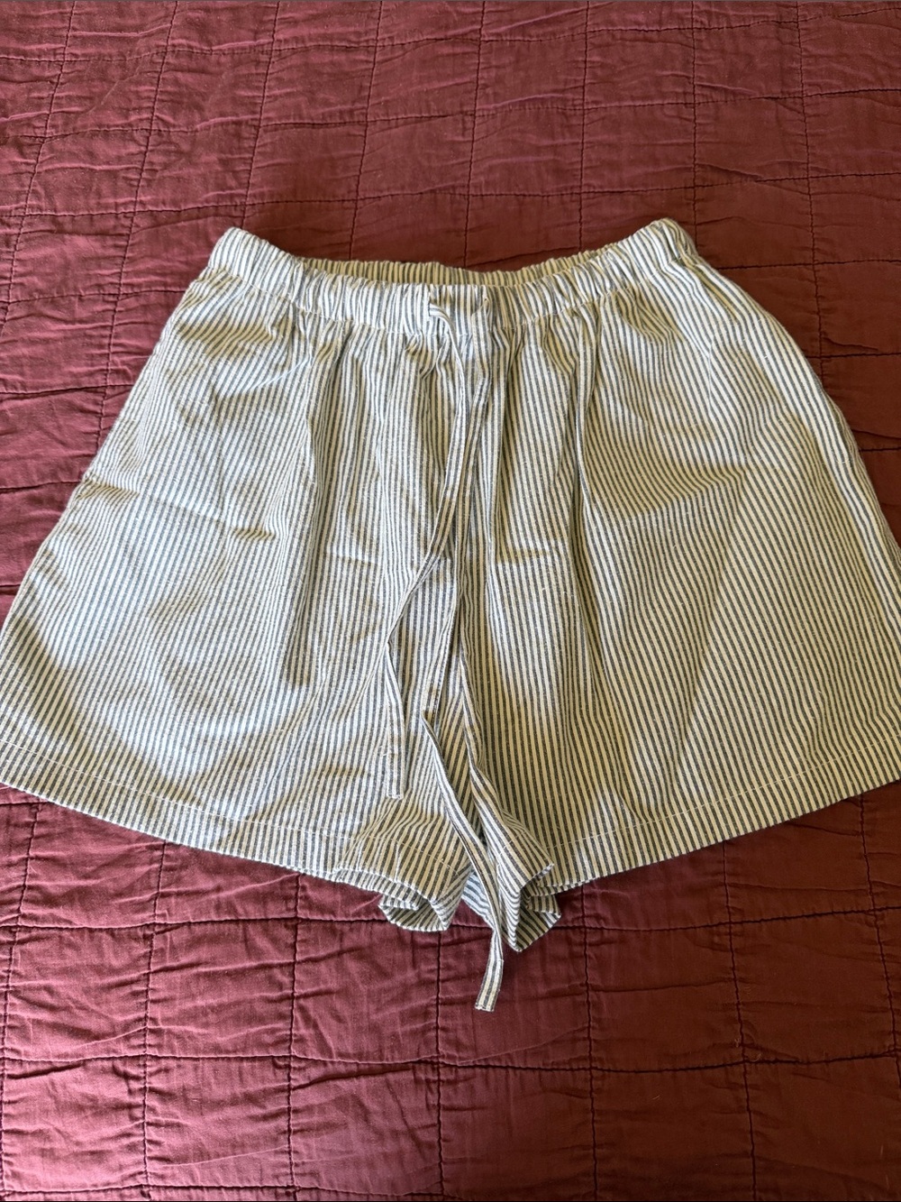 High-Waist Striped Drawstring Women’s Shorts - White & Navy